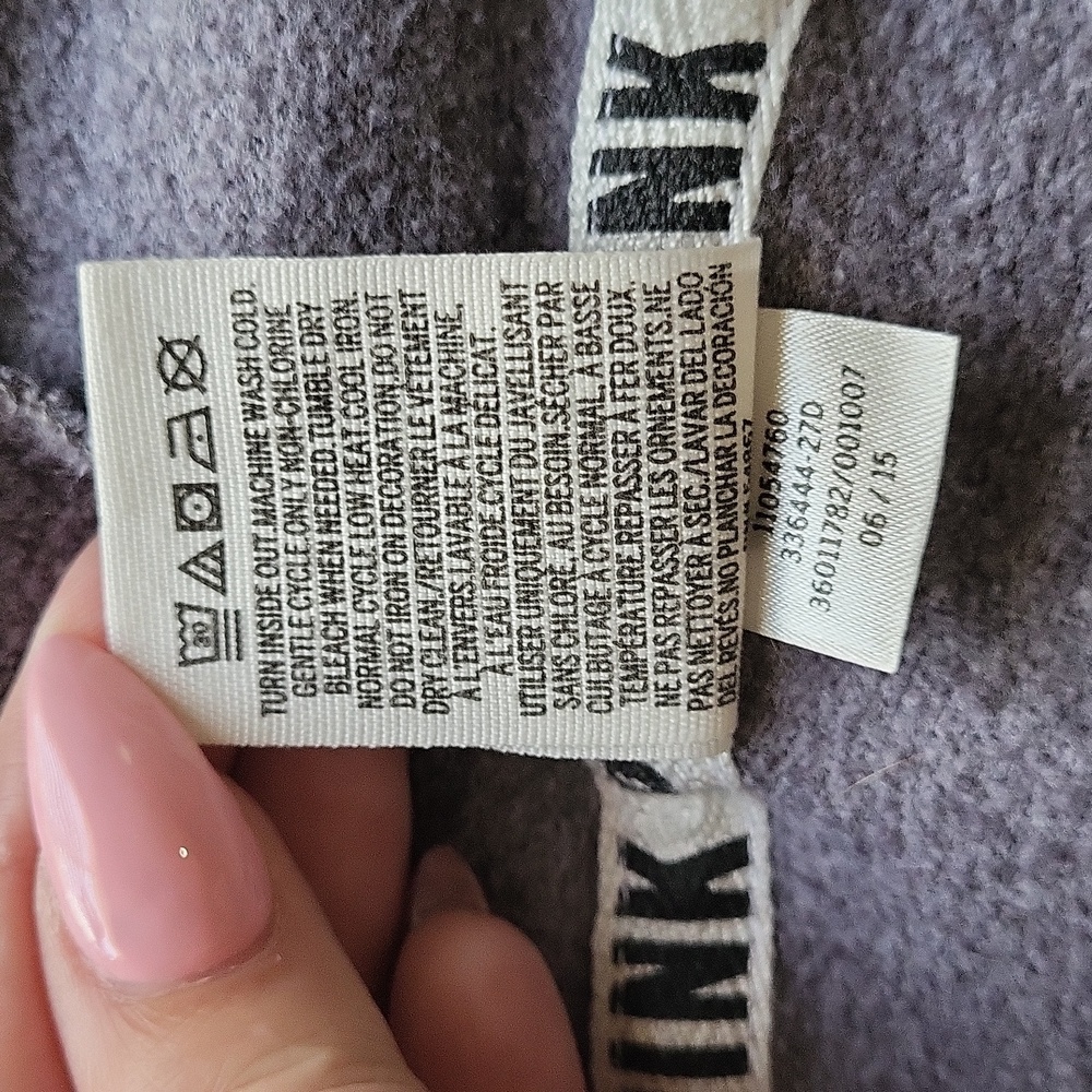 Victoria's Secret PINK Hoodie - Picture 15 of 15